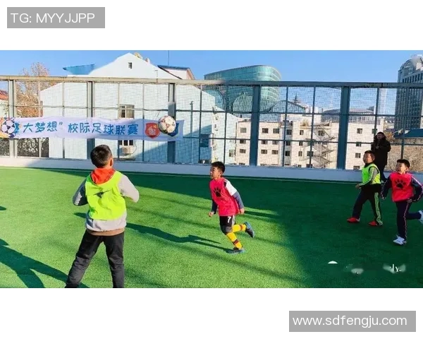 团结拼搏勇往直前小学生足球口号激励我们追逐梦想的热情与信念